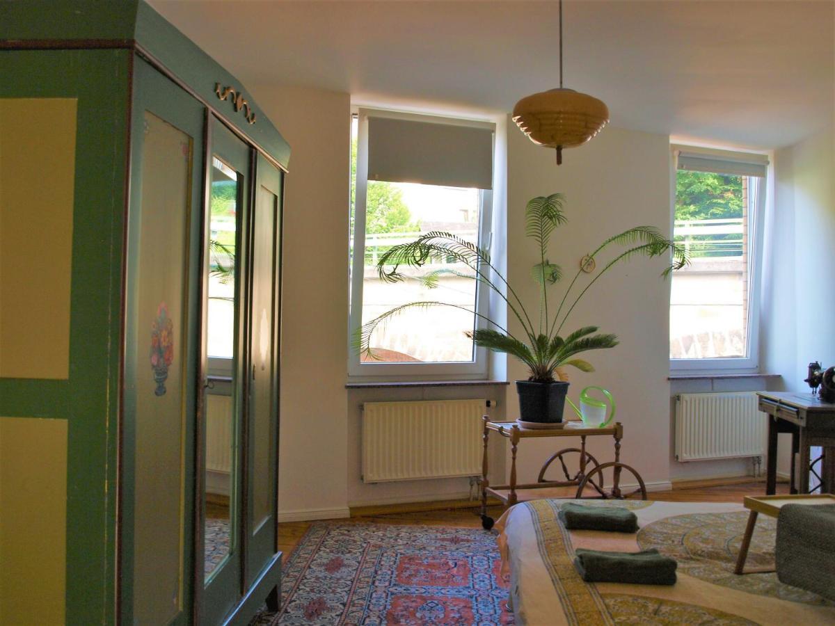 Vintage-Altbauwohnung, Smarttv & Kaffeevollautomat Idar-Oberstein Luaran gambar